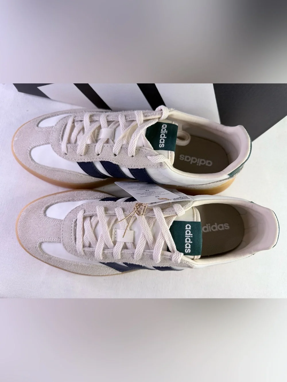 adidas Barreda Decode J Youth 6.5 Cream & Navy Low-Profile Court Sneakers JP6729